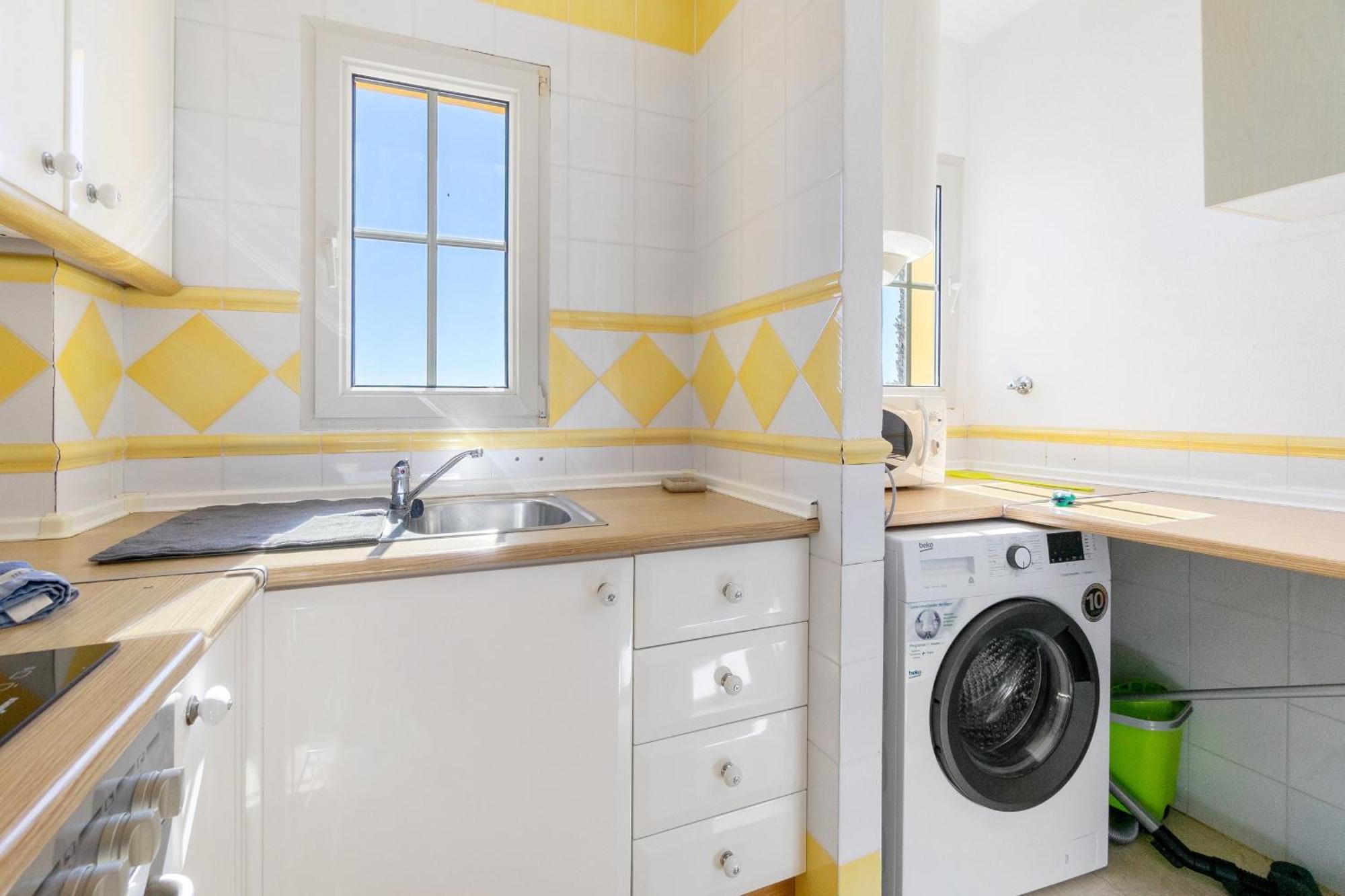 Apartamento He Vista Golf- Villamartin Dehesa de Campoamor (Orihuela Costa)